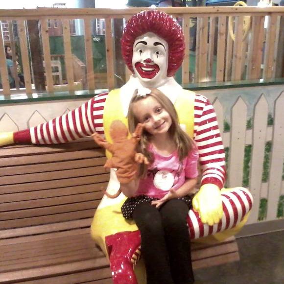 Meet your Posher, April - Picture 1 of 1